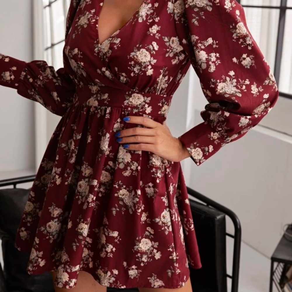 Long Sleeve Red Flower Dress - Picture 3 of 12